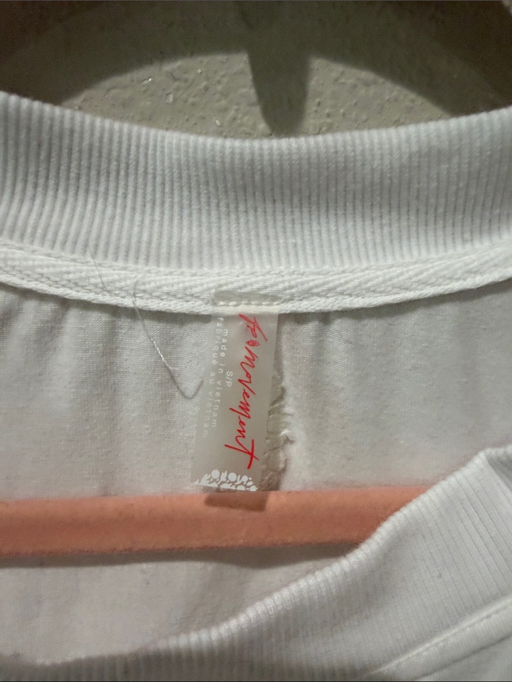 Free People Street Style Top EUC - Picture 5 of 7